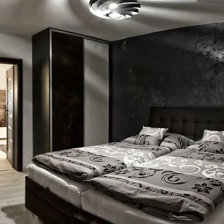 Centrum Luxury Mountain View