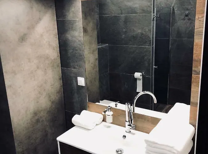 Centrum Luxury Mountain View Apartment *